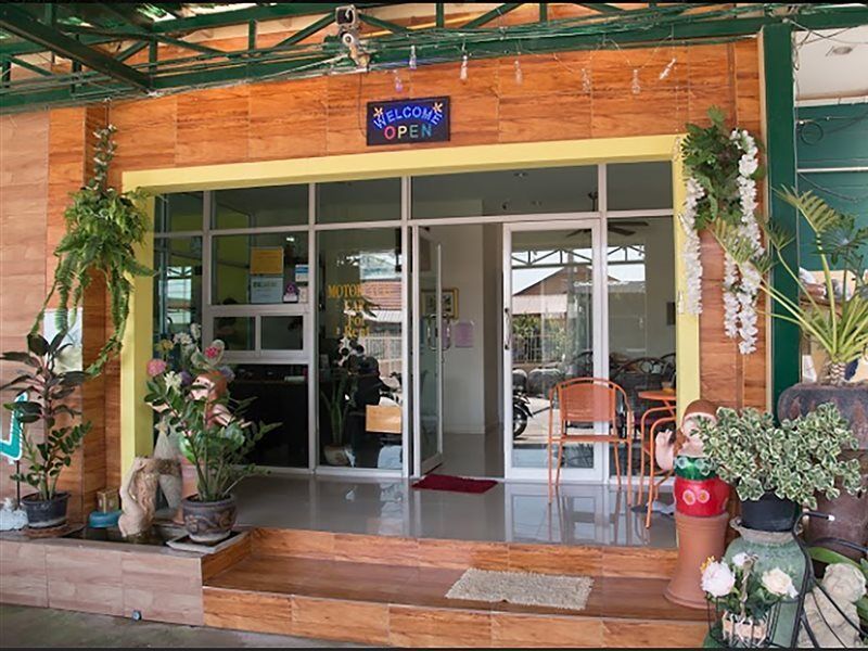 Lotus Suite HHQ Exterior foto
